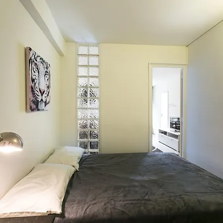 Appartement Martinet Halldis Paris